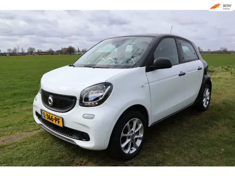 Smart Forfour Electric drive 18 kWh|Nieuwe ACCU!|Carplay|Parkeercamera|Airco|Bluetooth|Nieuwe APK|Ze