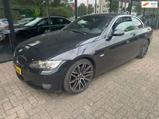BMW 3-serie Cabrio 320i Executive XENON/automaat/LEER/navi