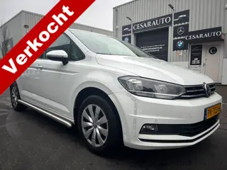 Volkswagen Touran 2.0 TDI SCR AUTOMAAT / 151 DKM / DEALER ONDERHOUDEN