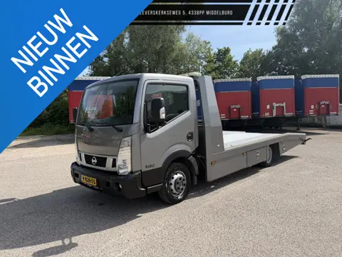 Nissan NT400 35.15 3.0 dCi Tijhof Oprijwagen Luchtremmen