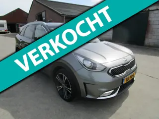 Kia Niro 1.6 GDi PHEV DynamicLine cam clima lm leer mooi