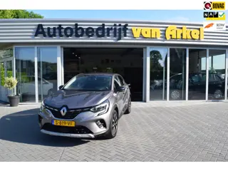 Renault Captur 1.6 E-Tech full hybrid 145 techno