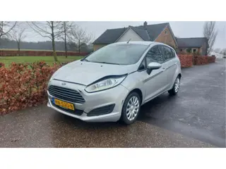 Ford Fiesta 1.0 Style AIRCO/NAVI BJ 2015 (bj 2015)