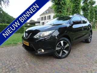 Nissan QASHQAI 1.2 Connect Edition 360 Camera Panoramadak DAB Keyless Entry Navigatie Stoelverwarmin