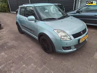Suzuki Swift 1.3 Shogun Zeer lux.s Airco- lmv Uitbouwset org neel