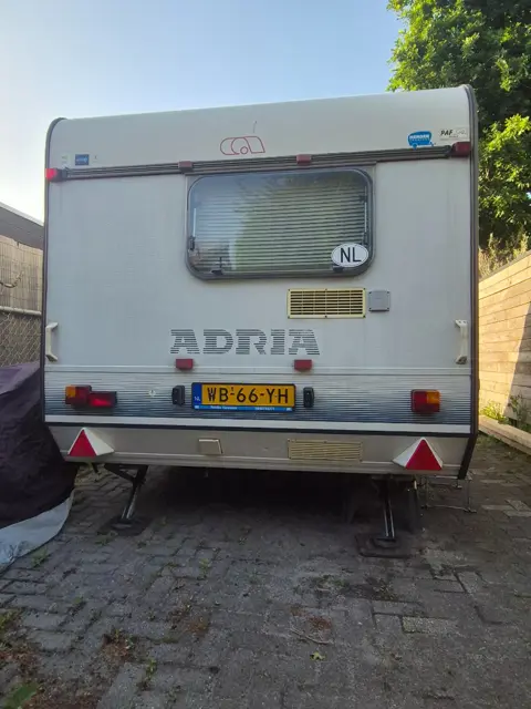 Adria 4153 CE
