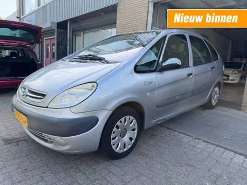 CITROEN XSARA PICASSO 1.8i-16V NAP APK 4-2027 RIJDT GOED 