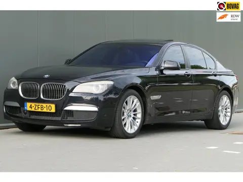 BMW 7-serie 750i xDrive High Executive M-Sport Youngtimer Schuifdak HUD Lane Assist