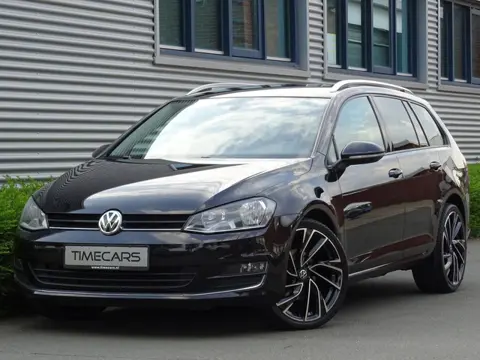 Volkswagen Golf Variant 7 1.2 TSI 110 PK Lounge Carplay PDC