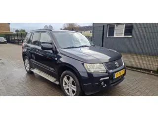 Suzuki Grand Vitara 2.0-16V Exclusive
