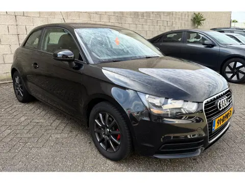 Audi A1 1.2 TFSI Attraction Pro Line