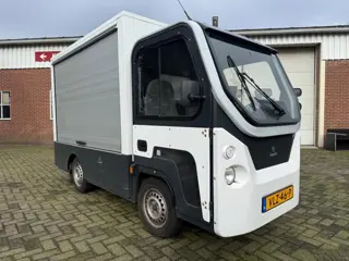 Cargolev CLOSED CARGO Addax Goupil 100% elektrisch Met oprijplaat