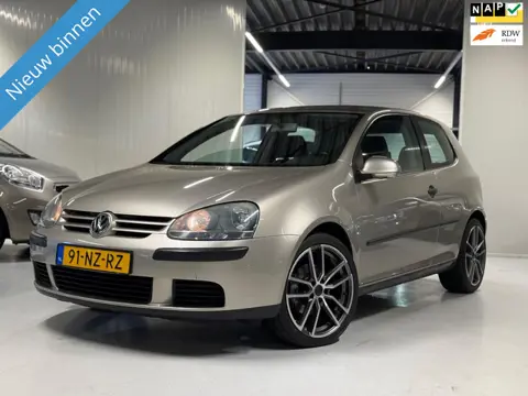 Volkswagen Golf 1.6 116PK Automaat|Airco|Trekhaak!!