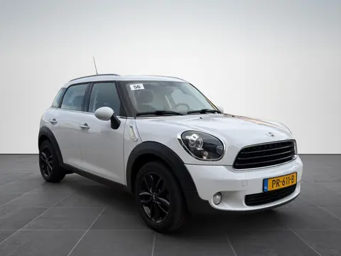 Mini Countryman 1.6 One Airco|Stoelverwarming|Wit Metallic