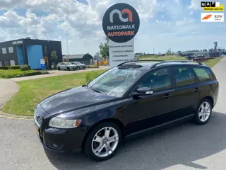 Volvo V50 2007 * 2.0D Edition II * NICE CAR !!
