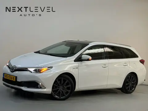 Toyota Auris Touring Sports 1.8 Hybrid Lease Pro PANO Camera Stoelverwarming Navi
