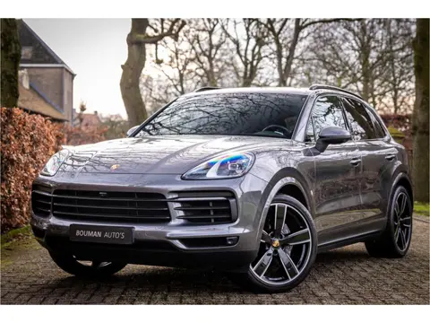 Porsche Cayenne 3.0 22" Bose Standverwarming Panorama Trekhaak