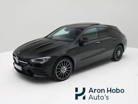 Mercedes-Benz CLA-Klasse Shooting Brake 250 e AMG Pano, Distronic, Camera, Burmester