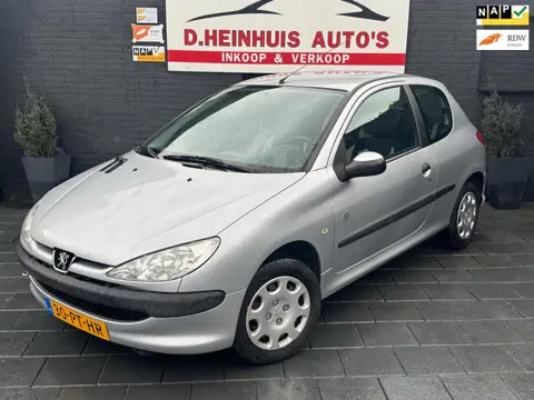 Peugeot 206 35.845KM N.A.P|TECHNISCH NIEUW|OPTISCH PLEKJES