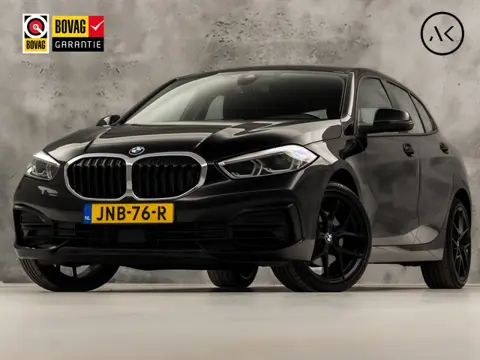 BMW 1 Serie 116i High Executive Automaat (APPLE CARPLAY, NAVIGATIE, CLIMATE, PARKEERSENSOREN, SPORTS