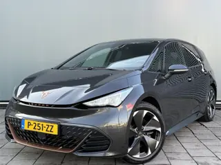 CUPRA Born BWJ 2022 | SOH 92,4% BUS Adrenaline 204PK 62 kWh | PANO DAK | CAMERA A | 19'' LMV | STOEL