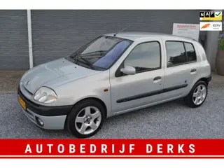 Renault Clio 1.4-16V RT Stuurbekrachtiging 5Drs Jaar APK