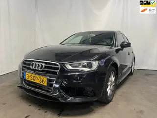 Audi A3 Sportback 1.6 TDI ultra Edition - Front Schade - Motorlamp Brandt