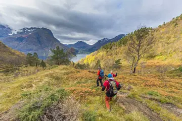 2G Bergwandeling in de Hjørundfjord (01apr - 31mei en 01sept - 01nov)