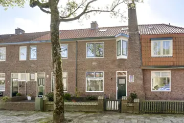 Woning aan de Hoge Larenseweg te Hilversum