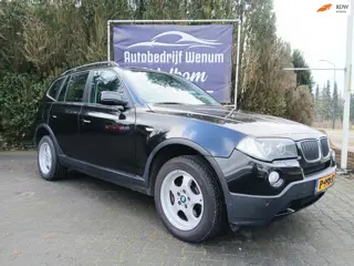 BMW X3 2.0i Trekhaak, PDC, LM velgen, enz