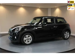 Mini 3-Deurs 1.5 Cooper *Carplay* Neon-ring|Navi|Cruise|NAP|2de Eigenaar