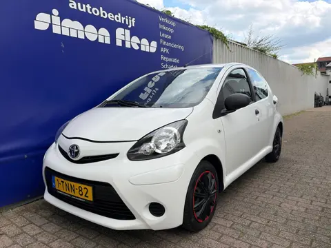 Toyota Aygo 1.0 VVT-i Now