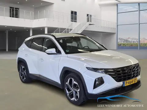 Hyundai Tucson 1.6 T-GDI PHEV Premium 4WD, 360° camera, leer, verw.stoelen/bank, trekhaak, NL-dealer