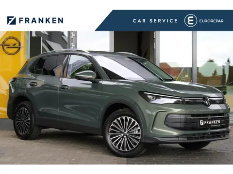 Volkswagen Tiguan 1.5 eHybrid 204pk Life NIEUW | Camera | Adaptieve Cruise | Elektrische kofferklep