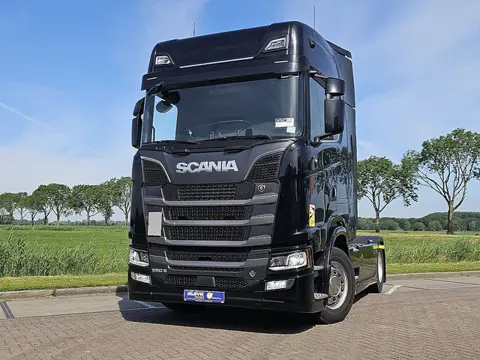 SCANIA S590 v8 leather ret. led