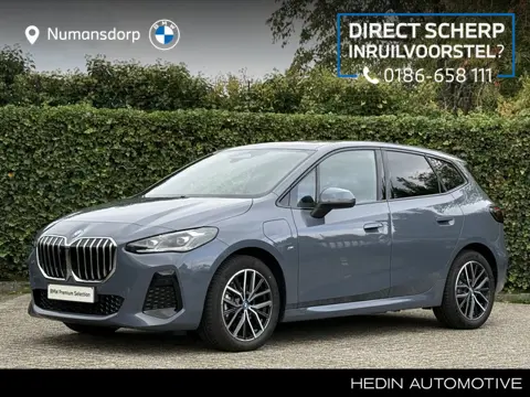 BMW 2 Serie Active Tourer 225e xDrive | M-Sport | 18'' | Panorama | Camera | Sportstoel. | Stoelverw
