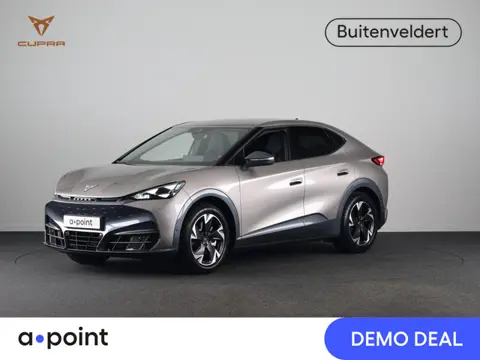 CUPRA Tavascan Business 82 kWh 282PK | Stuurverwarming | Side Assist | 19 Inch | Achteruitrijcamera 
