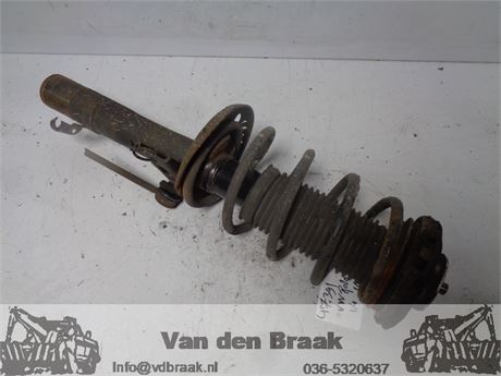 Volkswagen Polo 1.4 16V 2001-2009 Schokbreker voorzijde