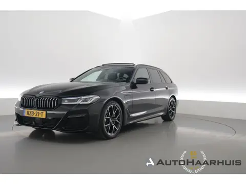 BMW 5 Serie Touring 530e xDrive M Sport | Pano | HUD | Laser | Memory | Camera | Harman Kardon | Ele