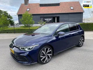 Volkswagen Golf 1.5 TSI R-Line Virtual Ambientlicht Camra IQ Light Matrix LED