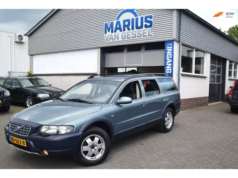 Volvo XC70 2.4T XC Cross Country AWD Mistral Green 200 pk