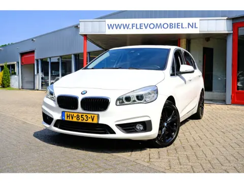 BMW 2-serie Active Tourer 216d Essential Aut. Pano|Navi|Clima|Cam|LMV