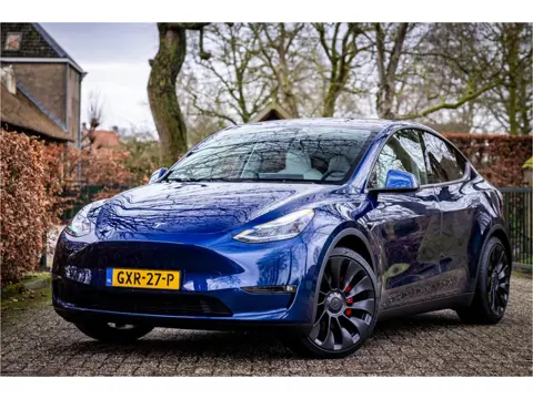 Tesla Model Y Performance AWD 75 kWh Premium Interieur