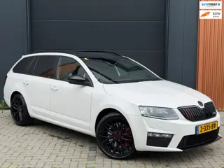 Skoda Octavia 2.0 TSI RS | CarPlay | Stoelverwarming | Climate Control | Cruise Control | Smetteloze