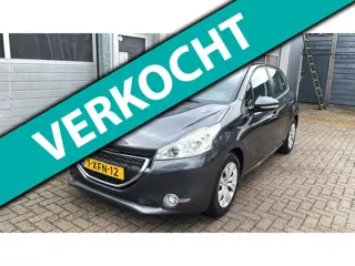 Peugeot 208 1.2 VTi Blue Lease Executiv-Airco-Cruise-New APK