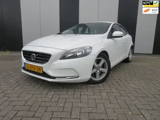 Volvo V40 2.0 D4 Kinetic Business