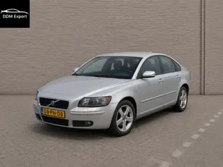 Volvo S40 2.4 Momentum (bj 2004)