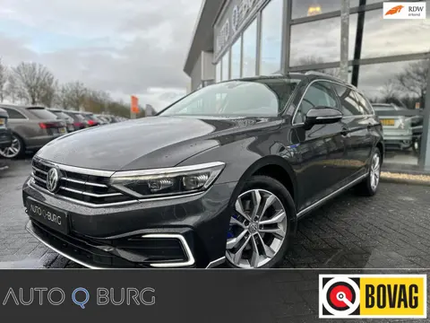 Volkswagen Passat Variant 1.4 TSI PHEV GTE Business | Trekhaak | Stoel Verwarming | Camera | Memory 