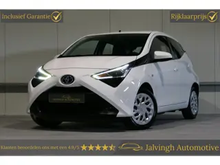 Toyota Aygo 1.0 VVT-i x-play |Carplay!|Camera|Airco!