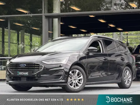 Ford Focus Wagon 1.0 EcoBoost Hybrid Titanium 125PK | Navigatie | Carplay | Parkeersensoren voor en 